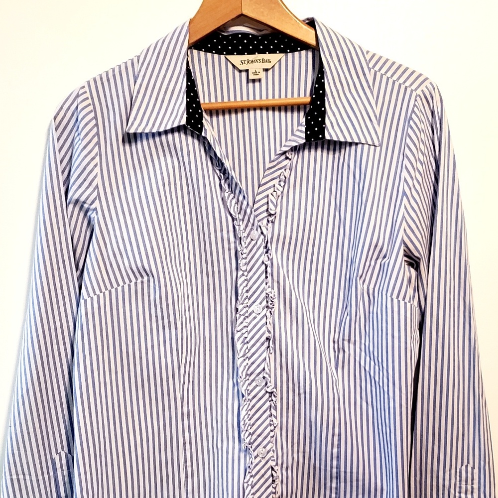 St. John's Bay L Blue White Button Ruffle Blouse